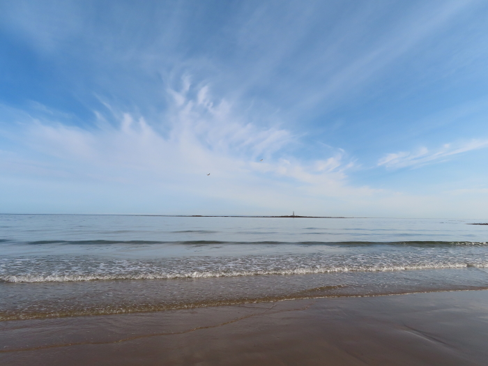 Very-Low-Tide-At-Lossiemouth-West-Beach-In-Sunshine