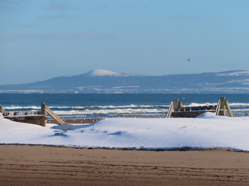 East-Beach-Lossiemouth-in-Sun-with-Snow